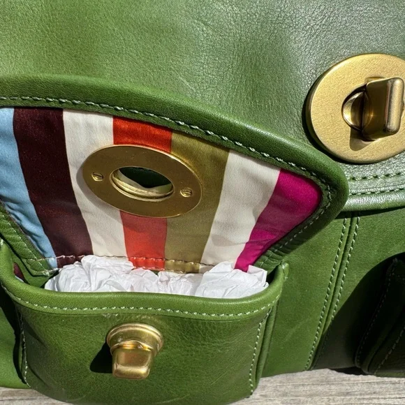 Coach Bleecker Street Legacy Peyton Apple Green Leather Satchel - Picture 11 of 16